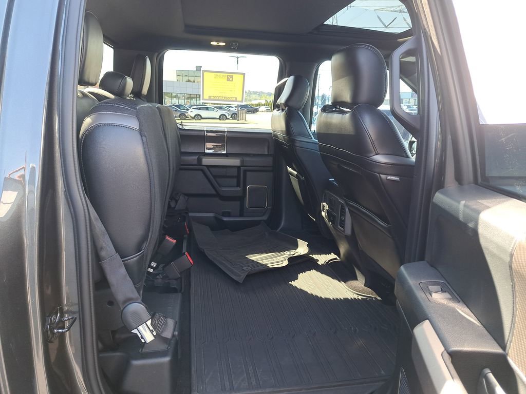 Used 2019 Ford F150 Raptor w/ Equipment Group 802A Luxury AWD/4WD image 16