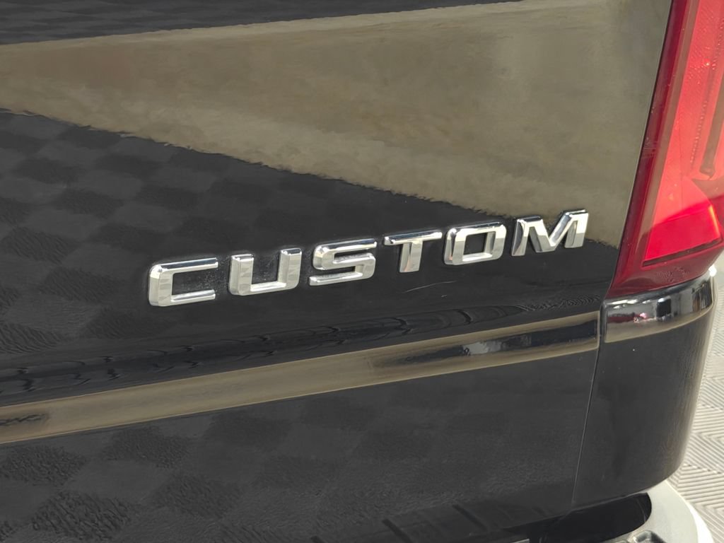 Used 2020 Chevrolet Silverado 1500 Custom w/ Custom Value Package RWD image 47