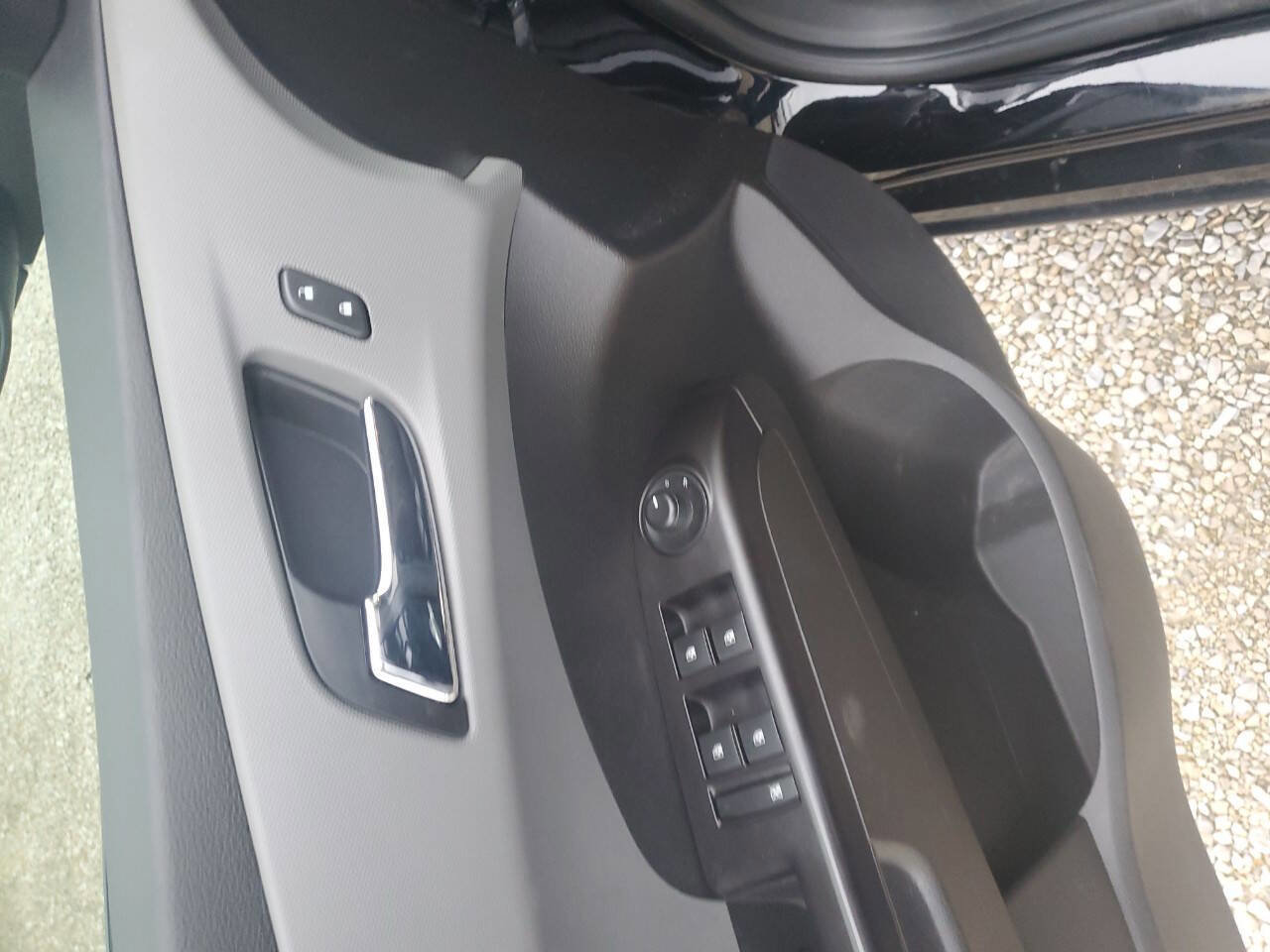 Used 2020 Chevrolet Sonic LT w/ Convenience Package image 8