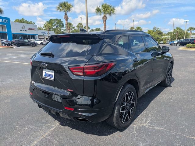 Used 2023 Chevrolet Blazer RS w/ Enhanced Convenience Package FWD image 3