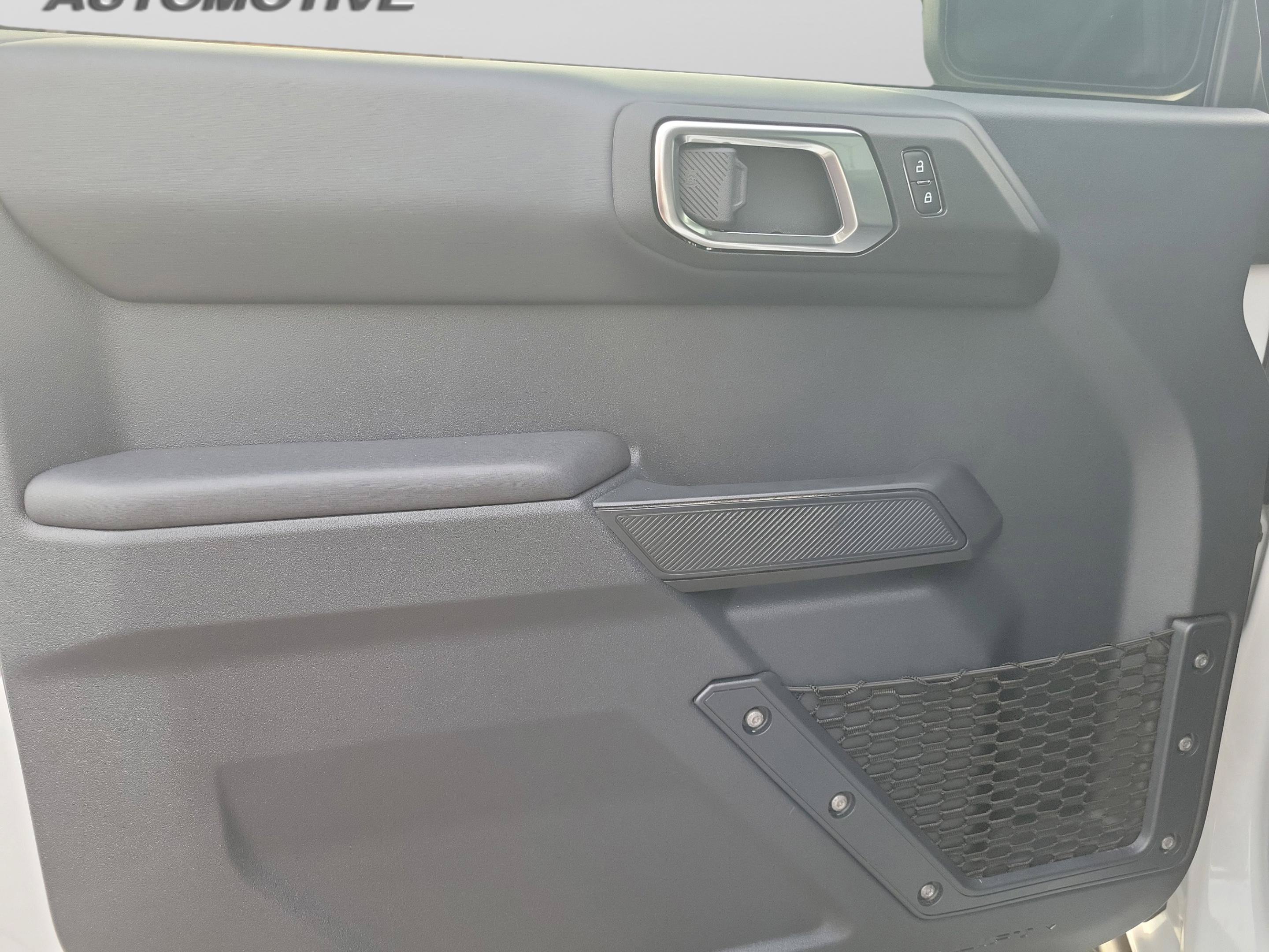 Certified 2025 Ford Bronco Badlands AWD/4WD image 18