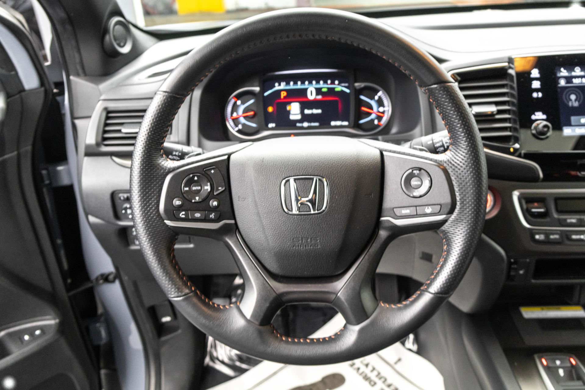 Used 2022 Honda Pilot TrailSport image 23