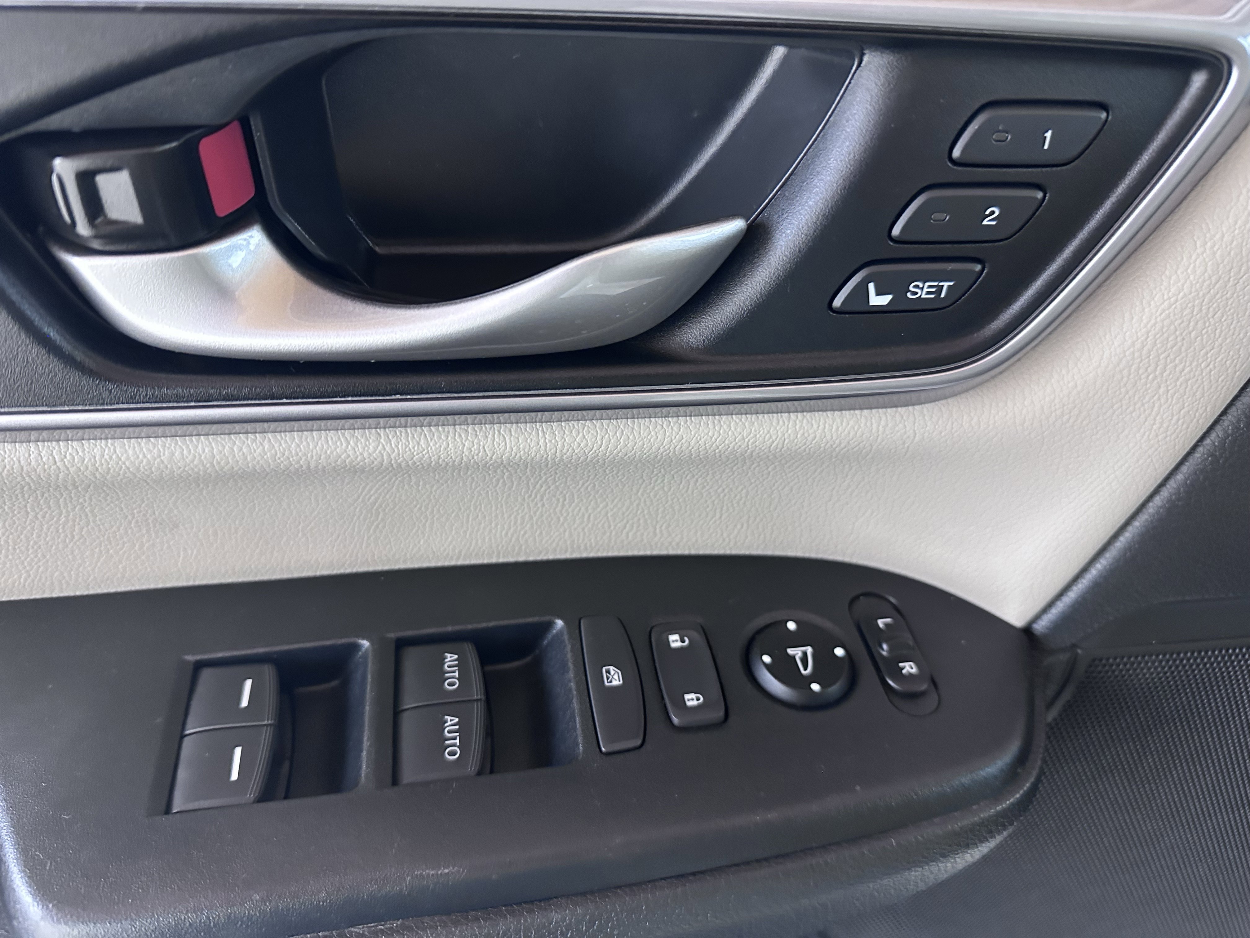 Used 2017 Honda CR-V EX-L image 56
