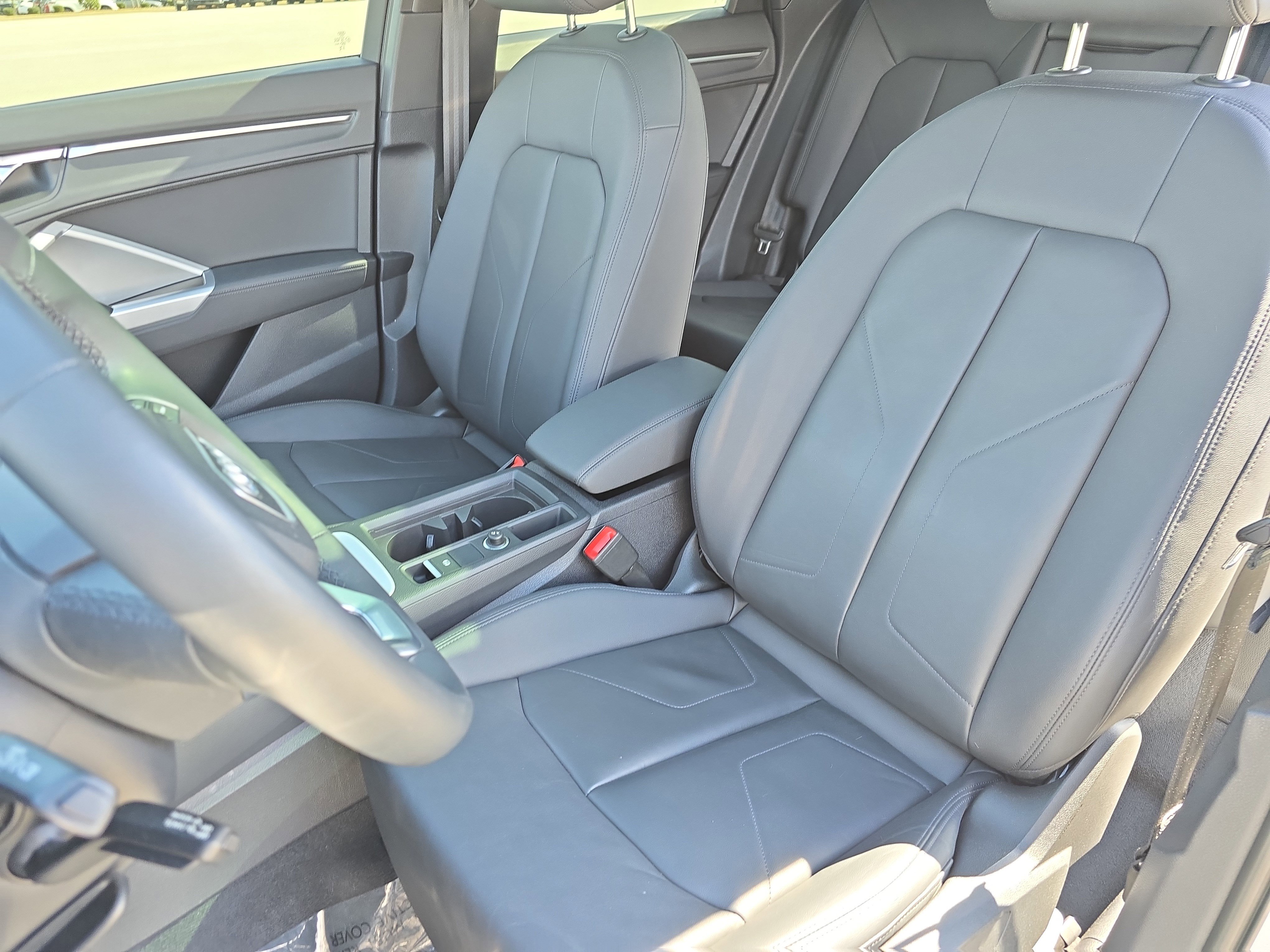 Certified 2023 Audi Q3 2.0T Premium image 15