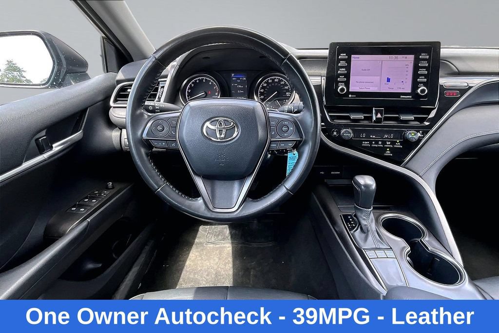 Used 2023 Toyota Camry SE FWD image 5