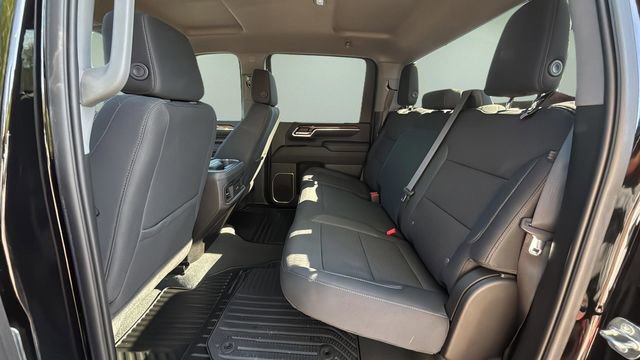 Used 2024 Chevrolet Silverado 2500 LT w/ Convenience Package image 20