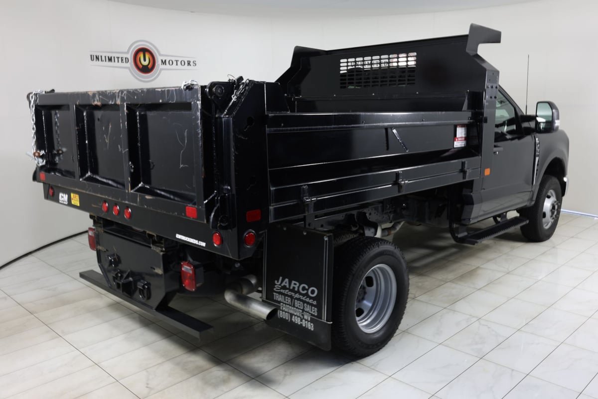 Used 2025 Ford F350 XLT AWD/4WD image 16