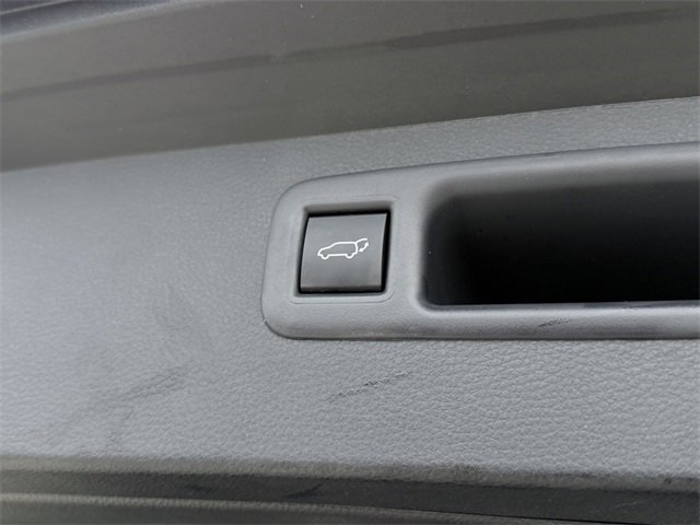 Certified 2025 Toyota Highlander Limited image 19