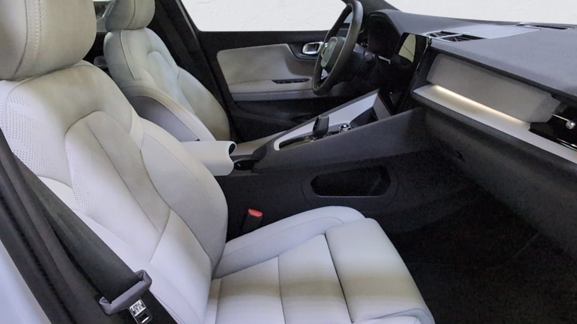 Certified 2024 Polestar Polestar 2 AWD/4WD image 22