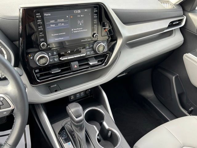 Used 2022 Toyota Highlander XLE image 35