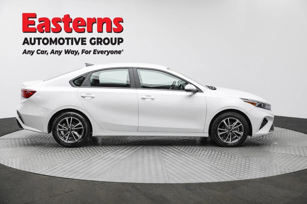 Used 2024 Kia Forte LXS image 4