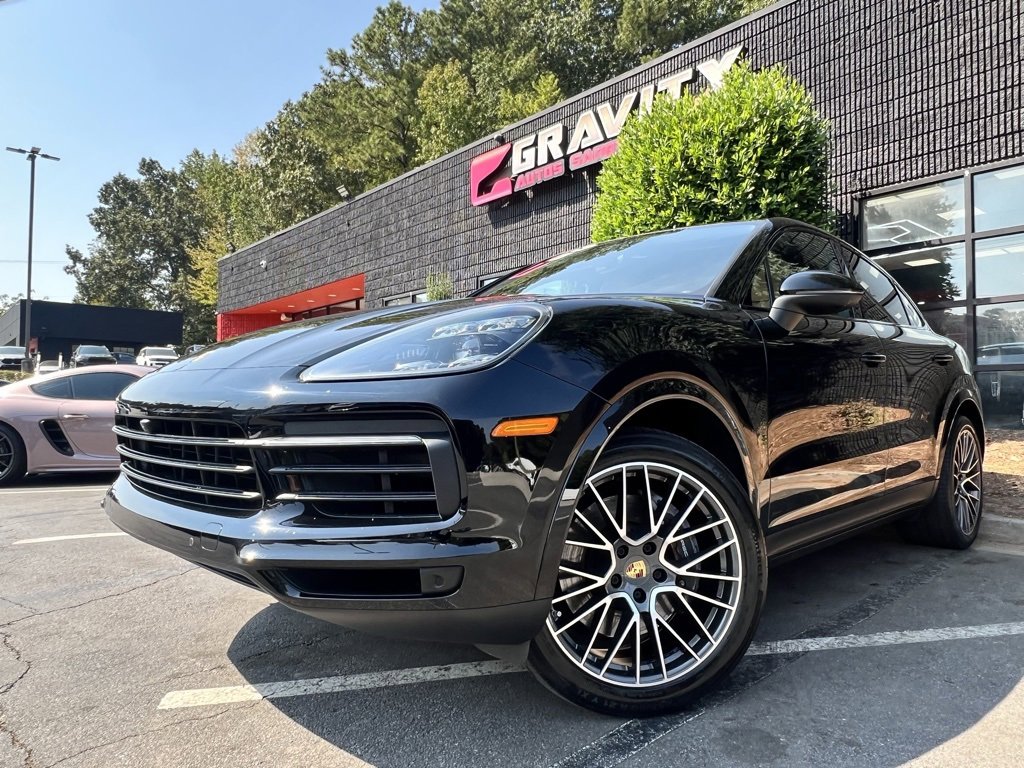 Used 2021 Porsche Cayenne Coupe image 2