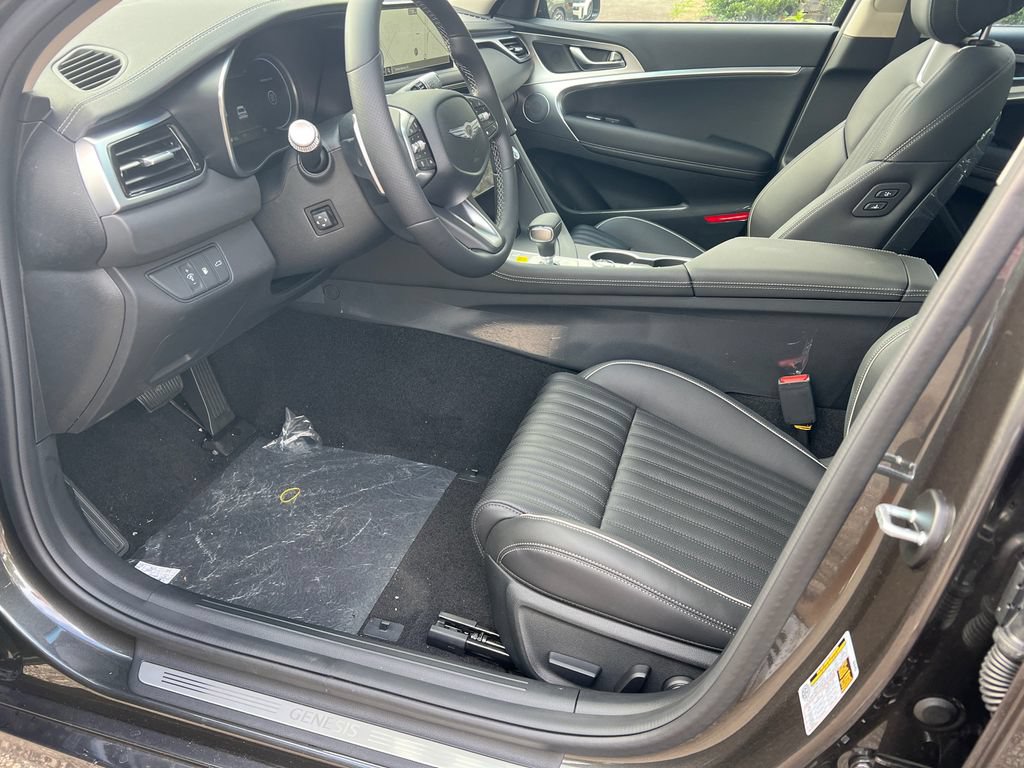 New 2026 Genesis G70 2.5T Prestige RWD image 9