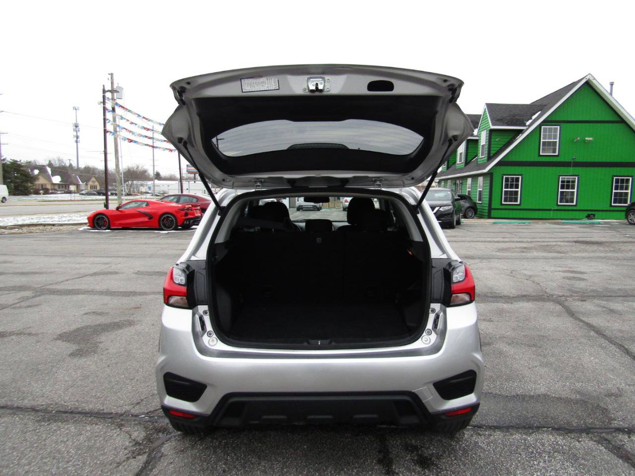 Used 2021 Mitsubishi Outlander Sport SE AWD/4WD image 21