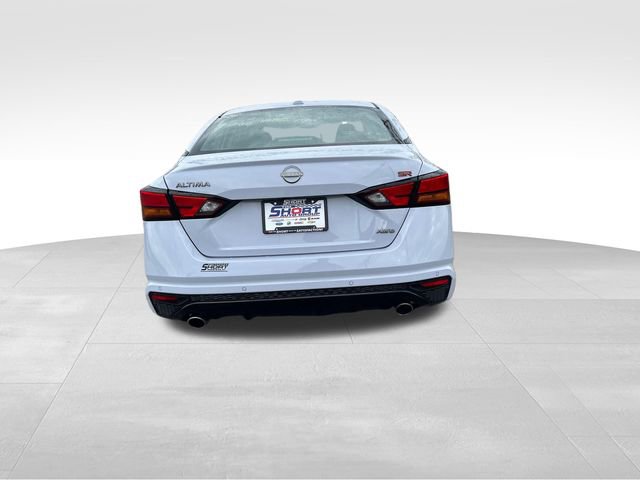 Used 2025 Nissan Altima 2.5 SR image 4