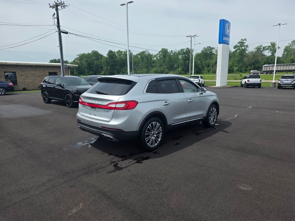 Used 2016 Lincoln MKX Reserve w/ Climate Package AWD/4WD image 3