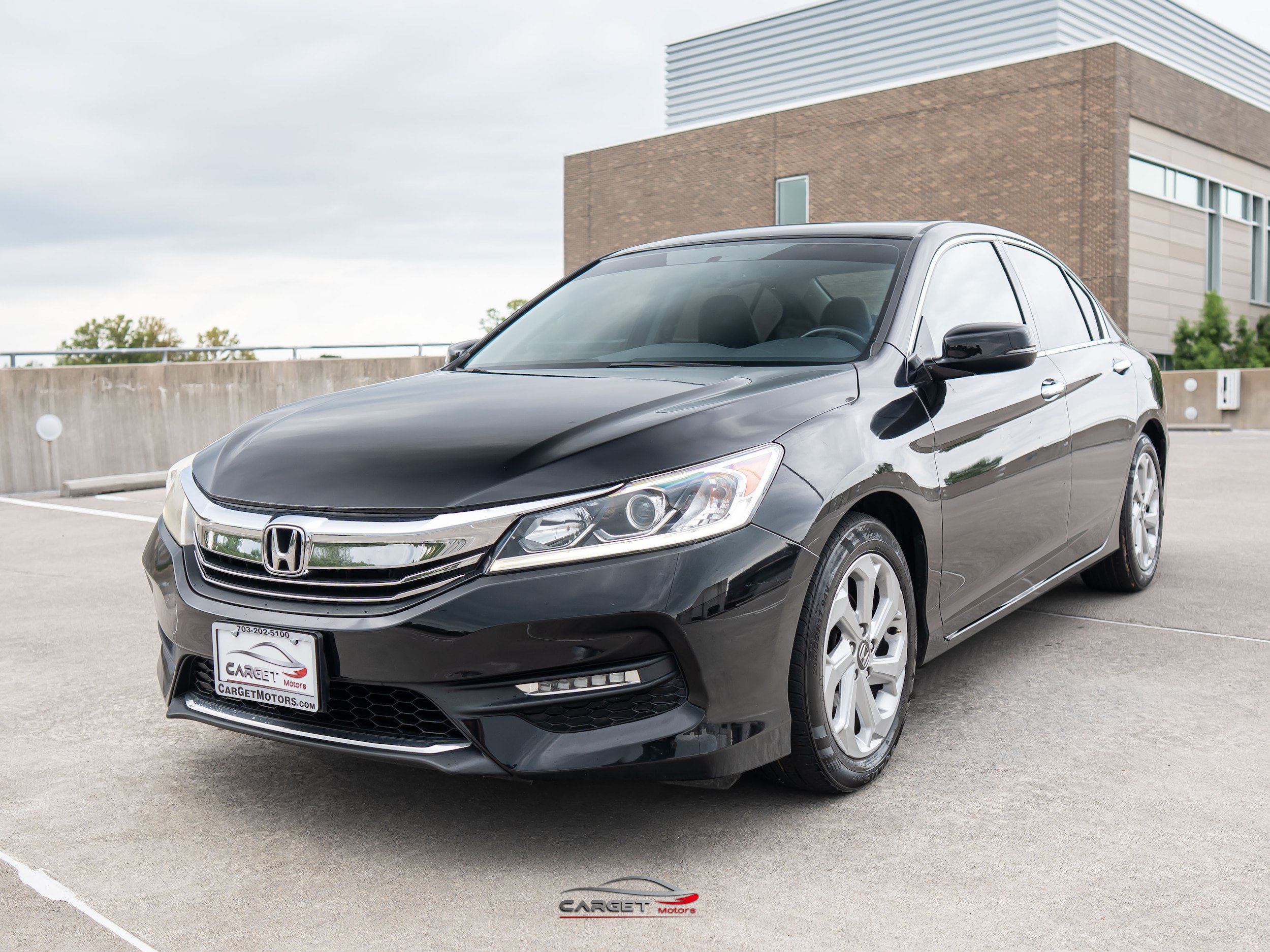 Used 2016 Honda Accord EX-L image 3
