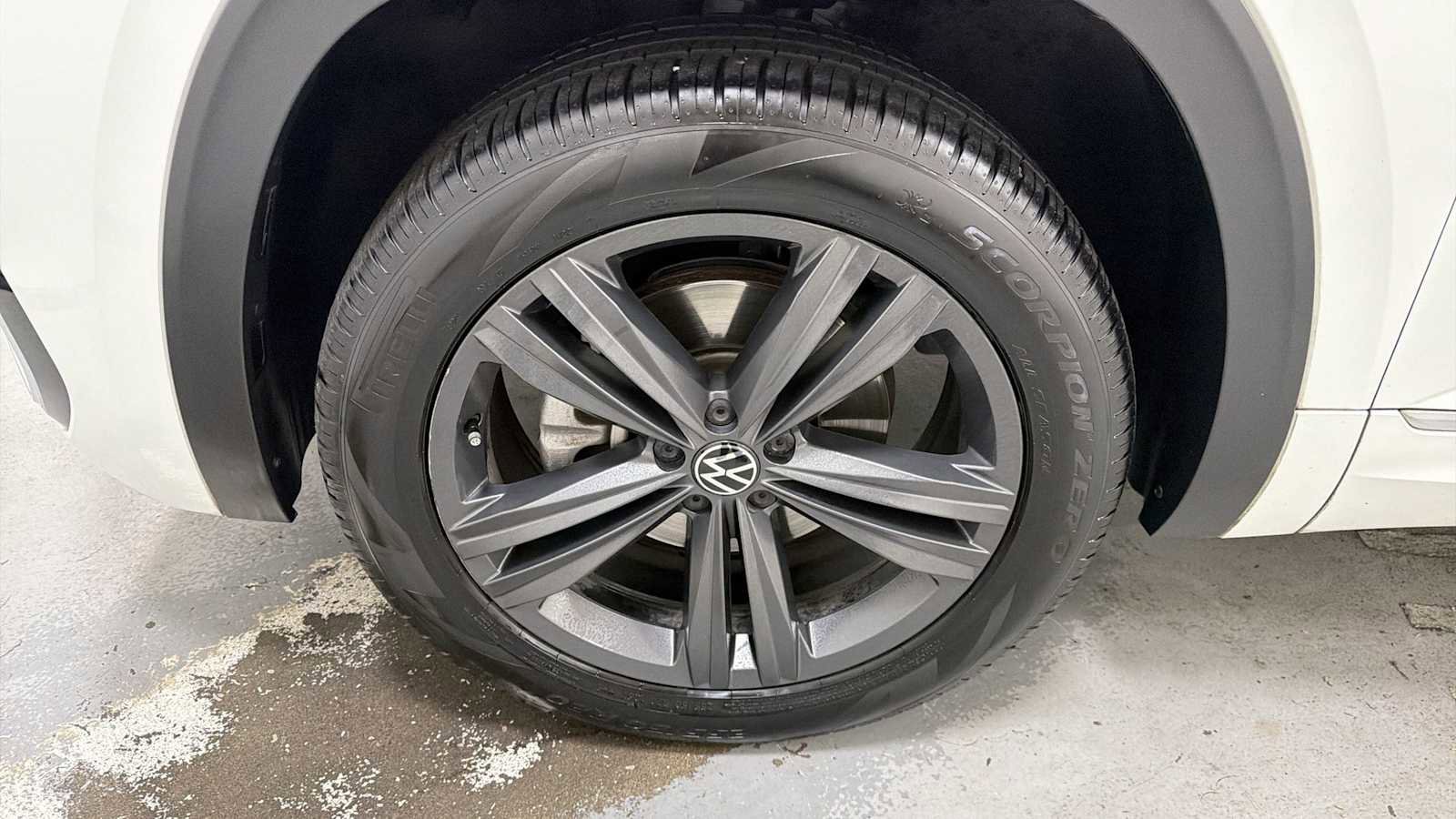 Used 2020 Volkswagen Atlas Cross Sport SE image 10