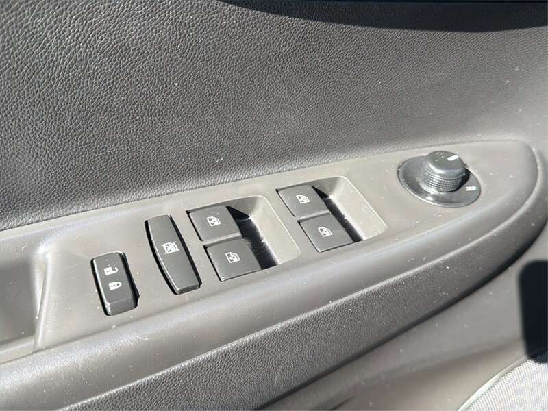 Used 2020 Chevrolet Spark LT FWD image 26