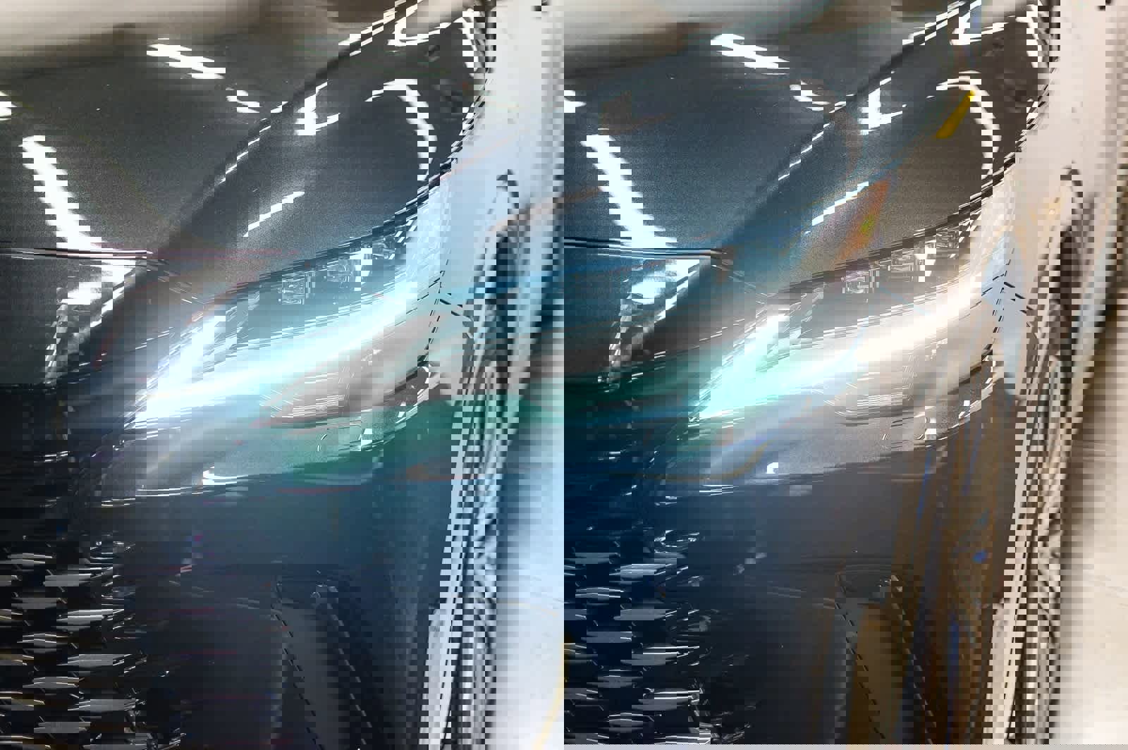 Used 2024 Lexus RX 450h Luxury w/ Convenience Package image 7