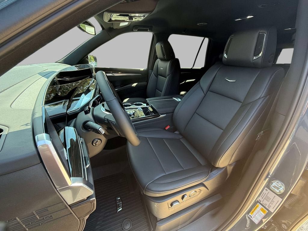 New 2026 Cadillac Escalade 4WD w/ LPO, Floor Liner Package image 2