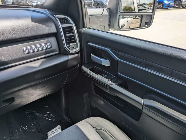 Used 2024 RAM 3500 Big Horn AWD/4WD image 17