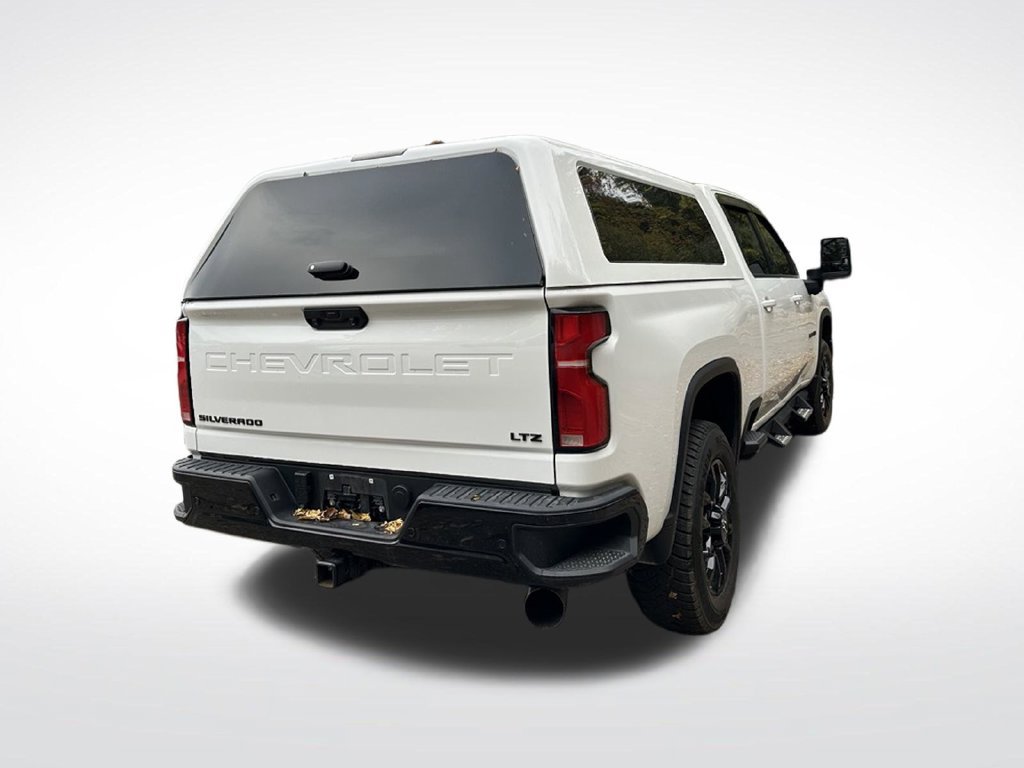 Used 2025 Chevrolet Silverado 3500 LTZ w/ LTZ Plus Package AWD/4WD image 6