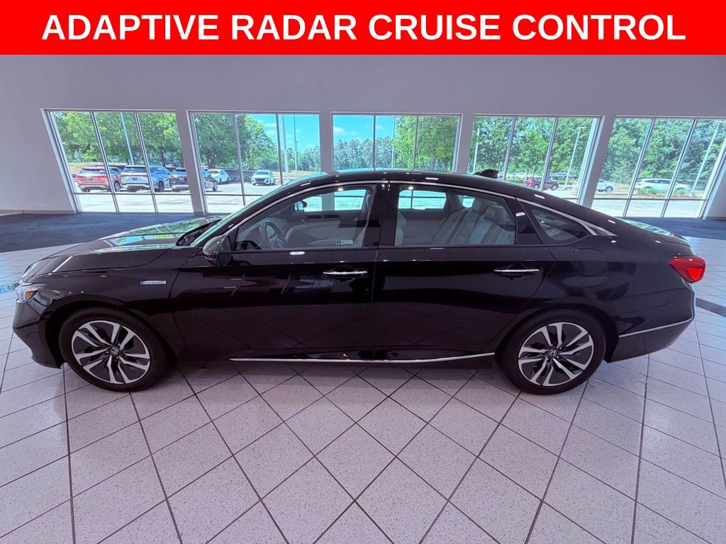 Used 2018 Honda Accord Touring image 4