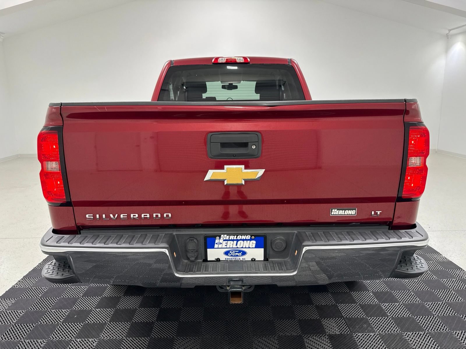 Used 2018 Chevrolet Silverado 1500 LT w/ All Star Edition AWD/4WD image 7