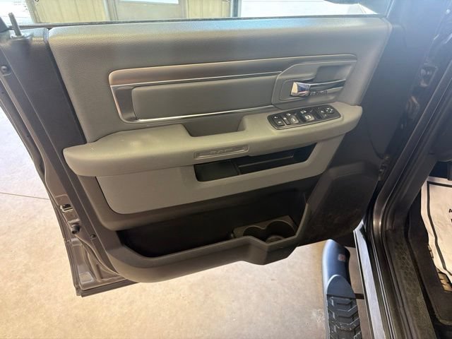 Used 2017 RAM 1500 Big Horn AWD/4WD image 14