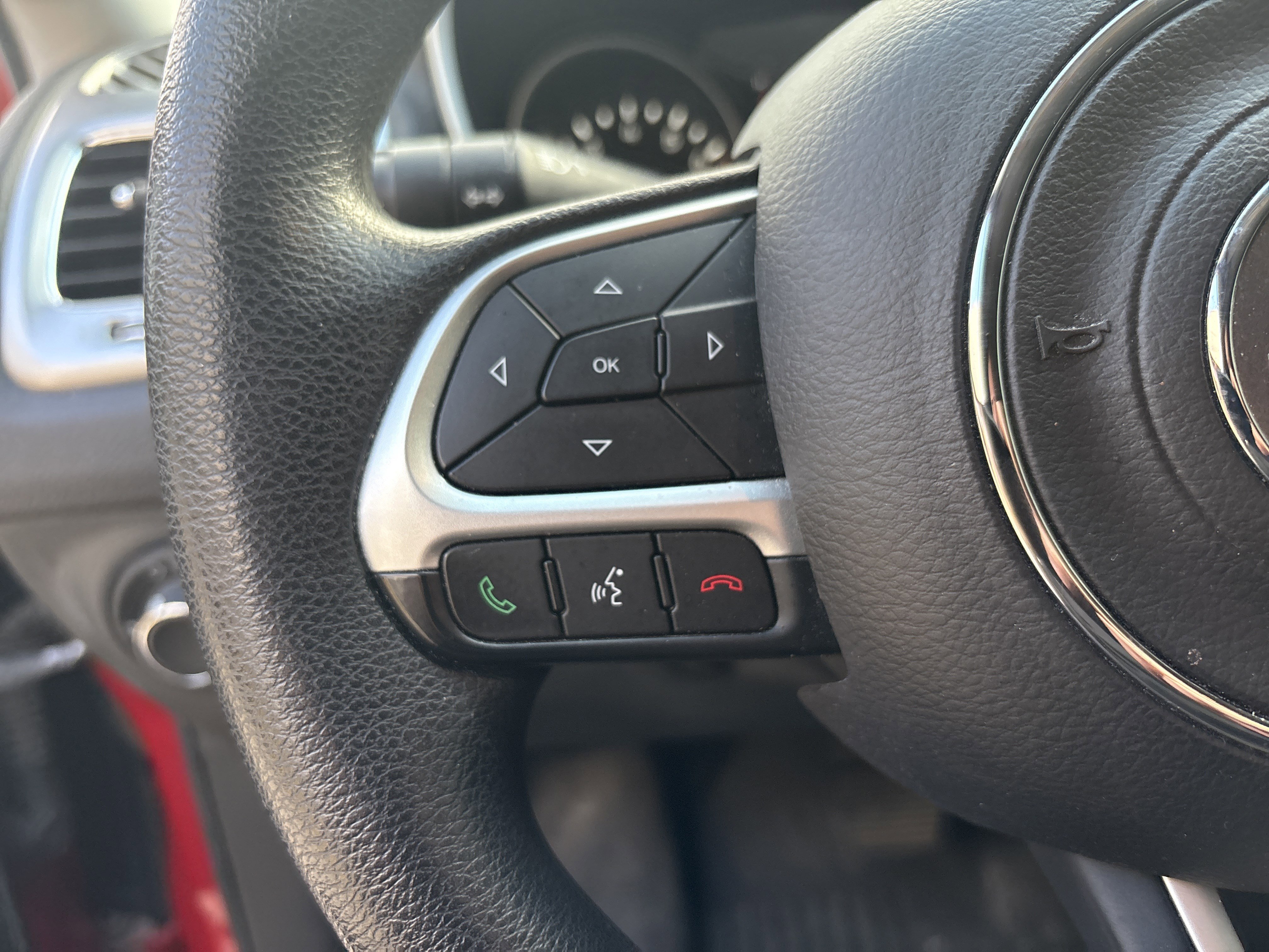 Used 2018 Jeep Compass Sport image 18