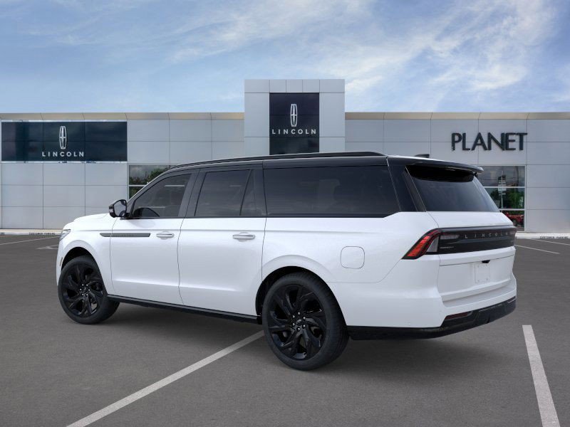 New 2025 Lincoln Navigator L Black Label image 4