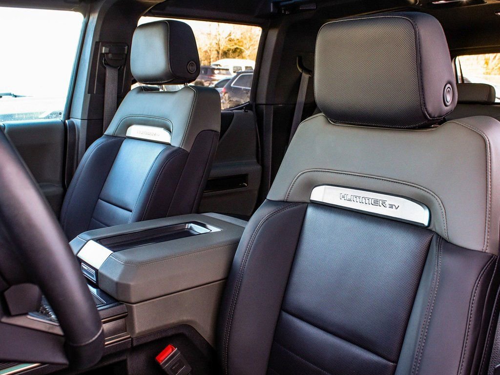 Used 2024 GMC Hummer EV 3X w/ Extreme Off-Road Package image 32