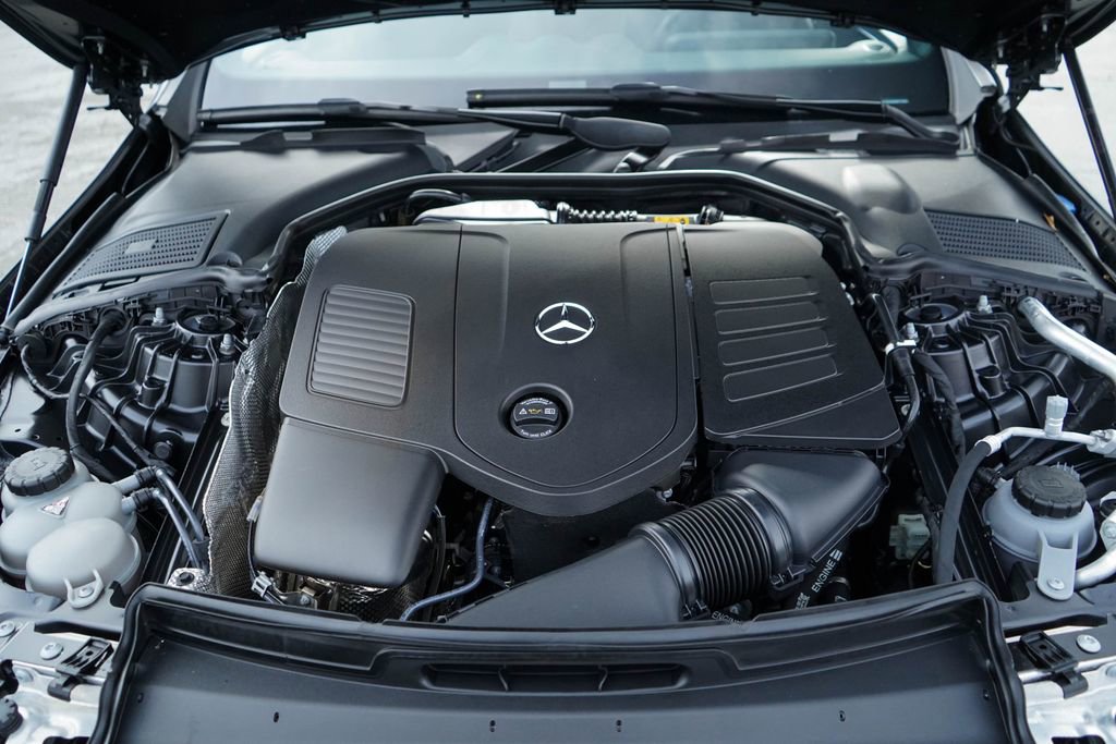 Used 2024 Mercedes-Benz C 300 Sedan image 35