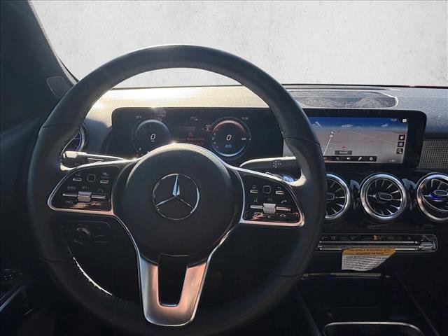 Certified 2023 Mercedes-Benz EQB 300 4MATIC image 19