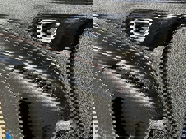 Used 2023 Jeep Compass Trailhawk image 25