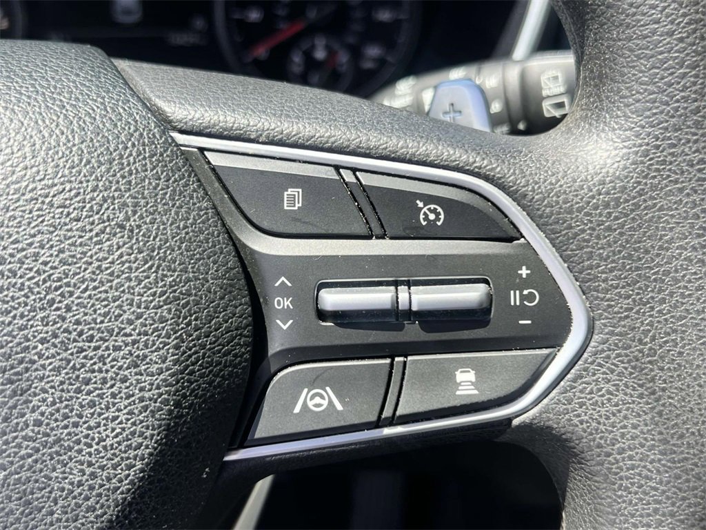 Used 2022 Hyundai Santa Fe SEL w/ Cargo Package image 23