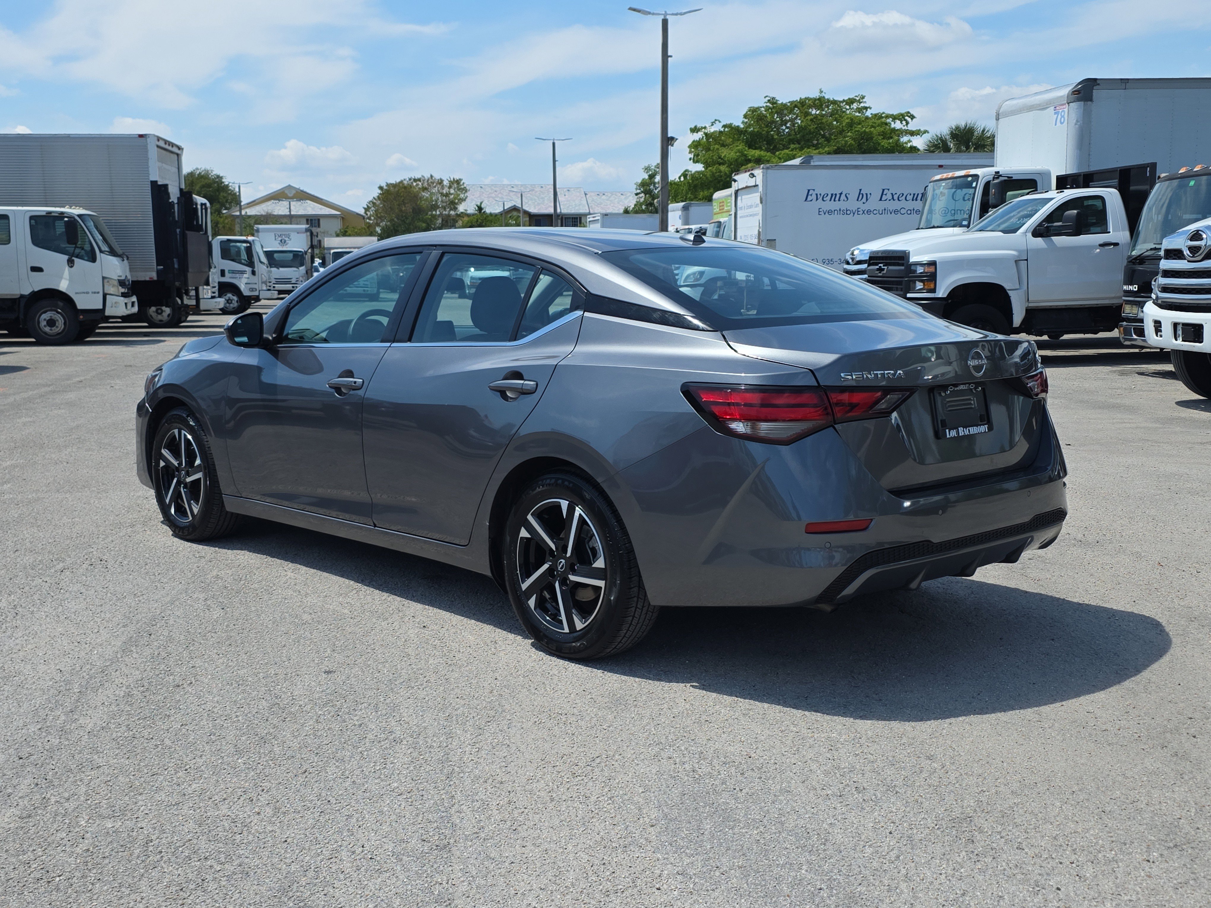 Used 2024 Nissan Sentra SV image 5
