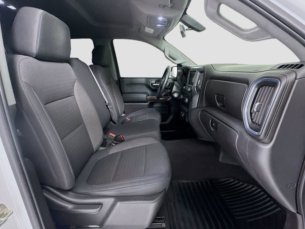 Used 2020 Chevrolet Silverado 1500 LT AWD/4WD image 26