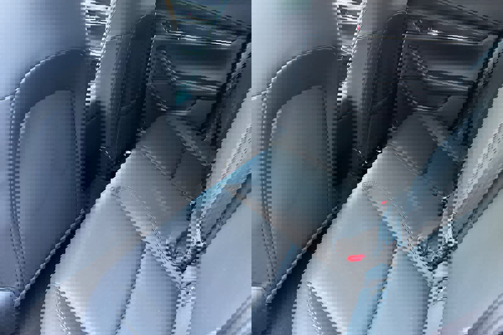 Used 2021 MAZDA MAZDA3 s image 4