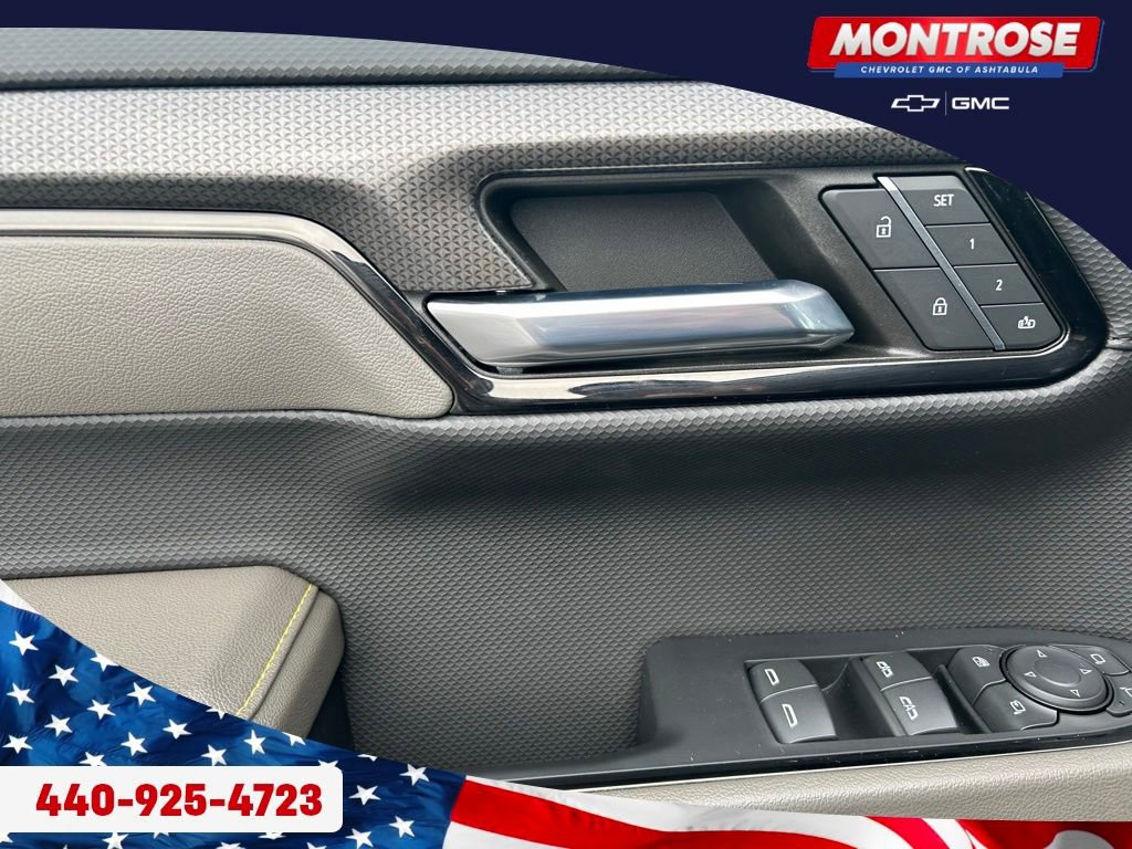 Used 2023 Chevrolet Silverado 1500 ZR2 w/ Technology Package AWD/4WD image 10