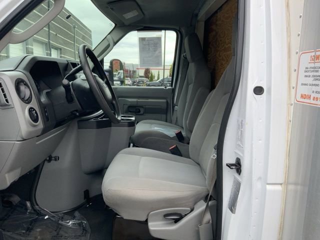 Used 2019 Ford E-450 and Econoline 450 Super Duty w/ Exterior Upgrade Package image 13