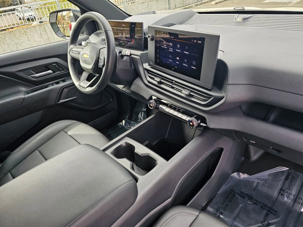 Used 2024 Chevrolet Silverado EV W/T AWD/4WD image 10