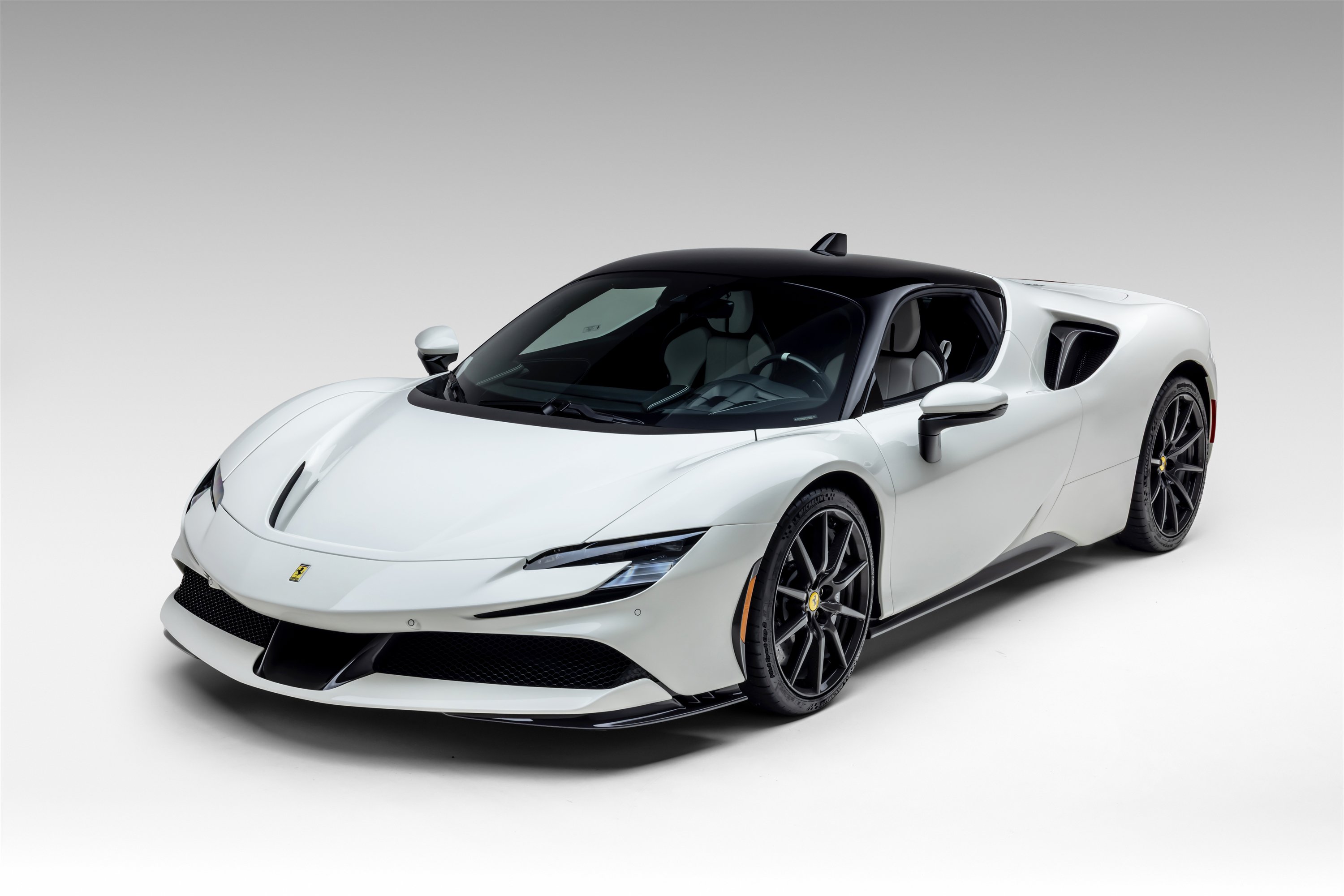 Certified 2023 Ferrari SF90 Stradale AWD/4WD image 4