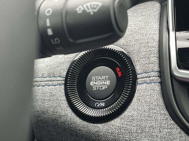 New 2026 Jeep Compass Latitude image 27