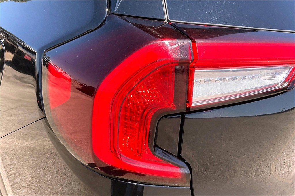 Certified 2024 GMC Terrain SLE image 20