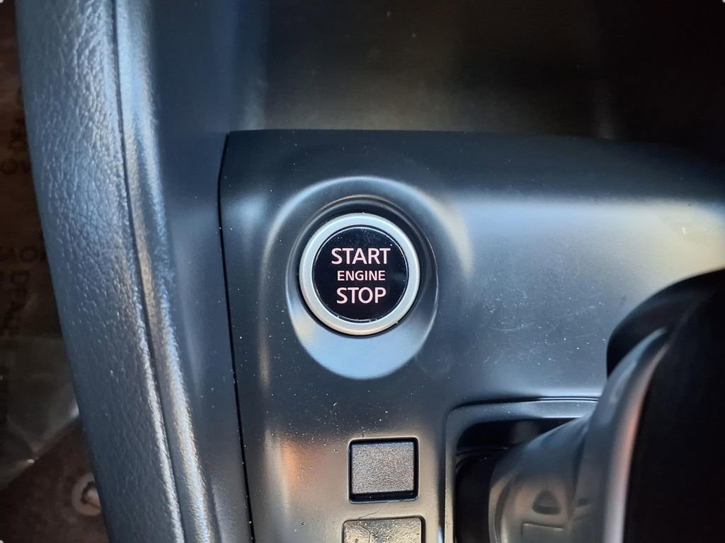 Certified 2025 Nissan Kicks Play S image 11
