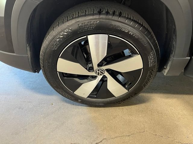 Used 2025 Volkswagen Taos S AWD/4WD image 30
