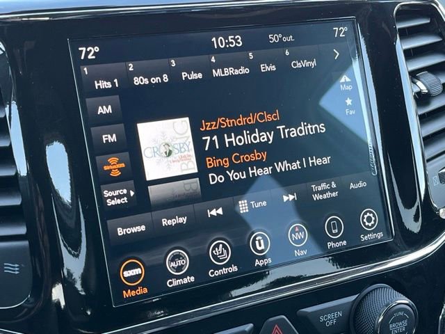 Used 2022 Jeep Grand Cherokee Limited image 12