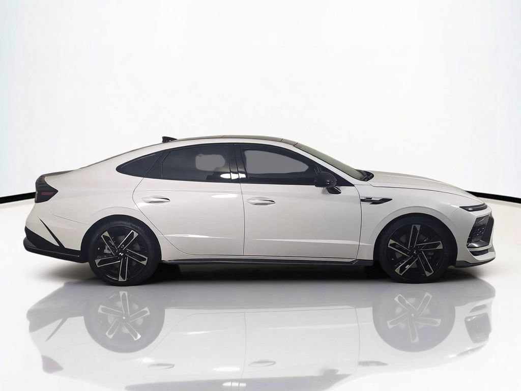Used 2024 Hyundai Sonata N Line FWD image 3